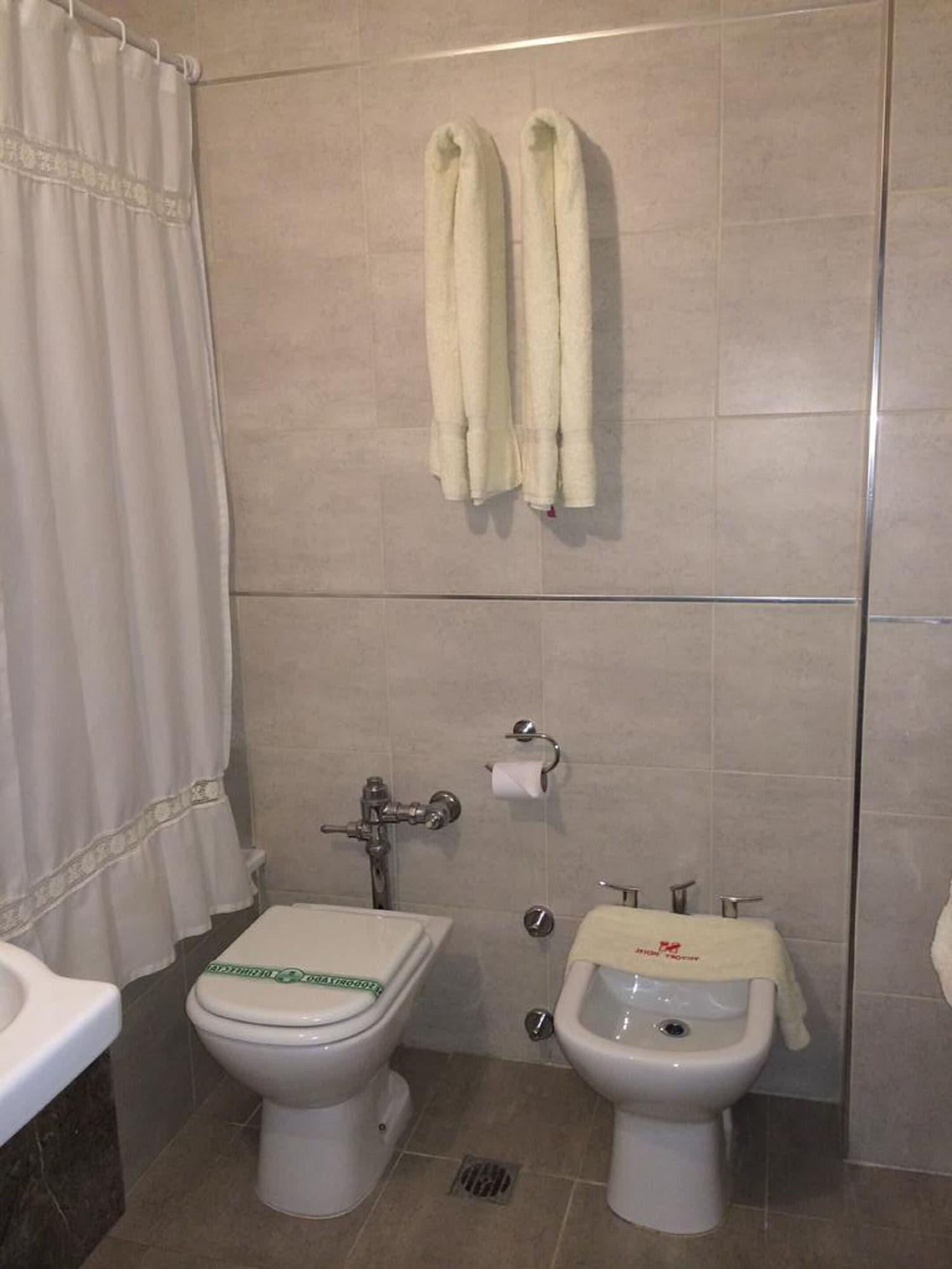 Hotel Victory Буенос Айрес Екстериор снимка
